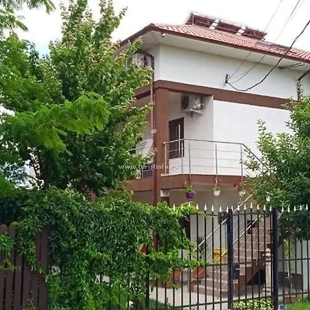 Casa By Genco 招待所 科斯蒂内什蒂